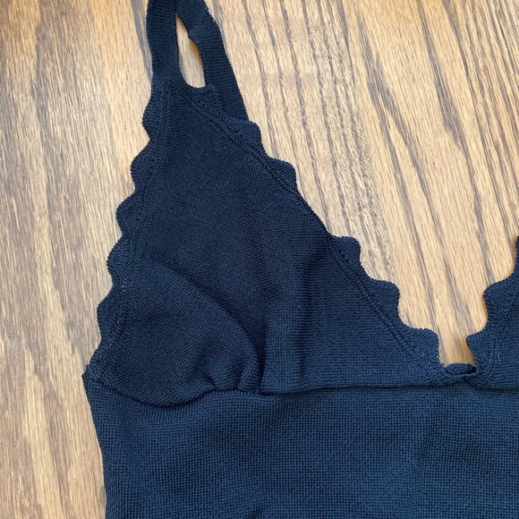 Black Zara Cropped Top - Picture 2 of 3